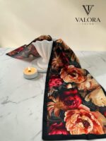 006 İpeksi Saten Fular - Vintage Şakayık ve Gül Çiçek Desenli - Görsel 2