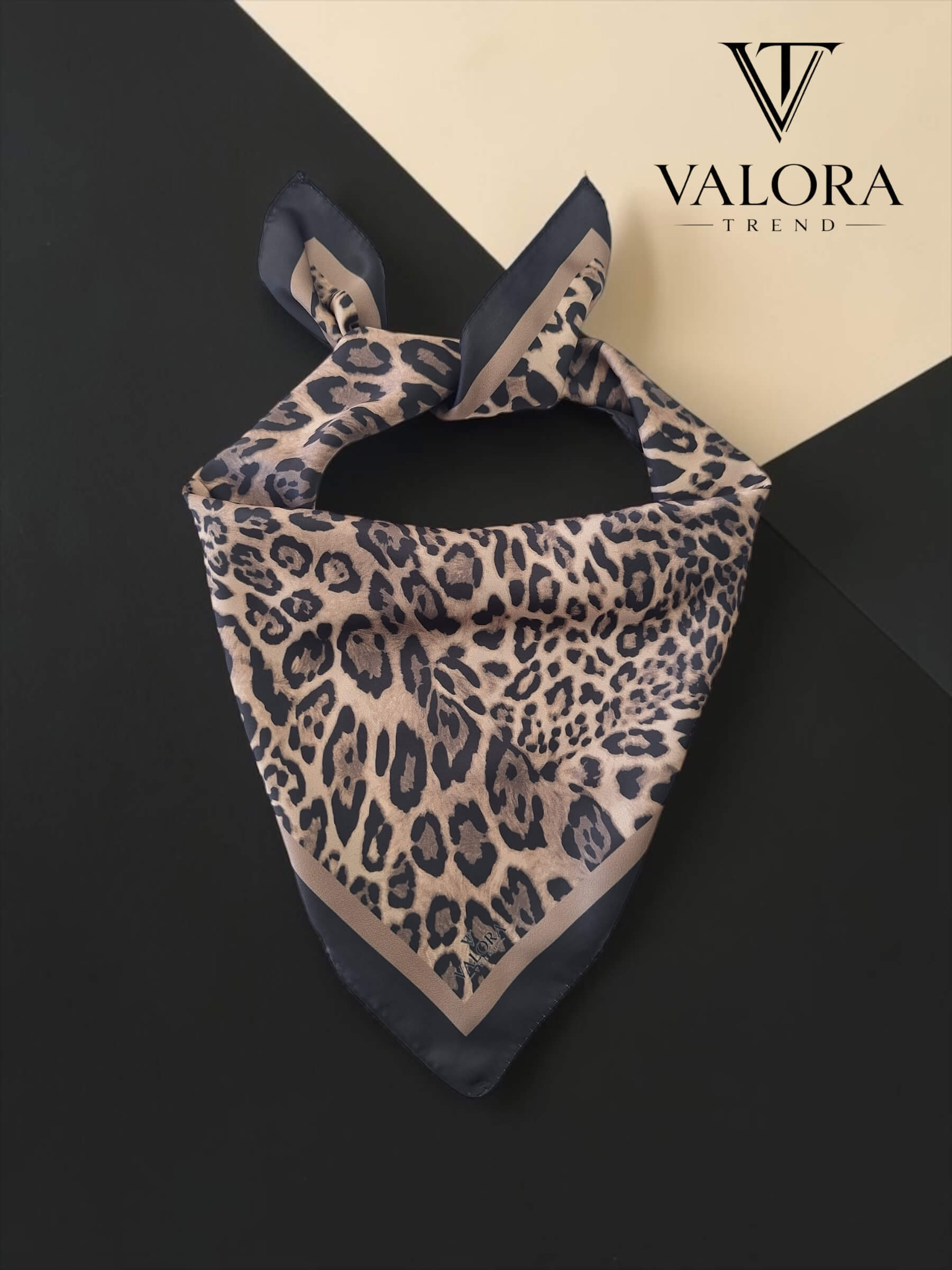 017 017 Leopar Bandana - Görsel 1