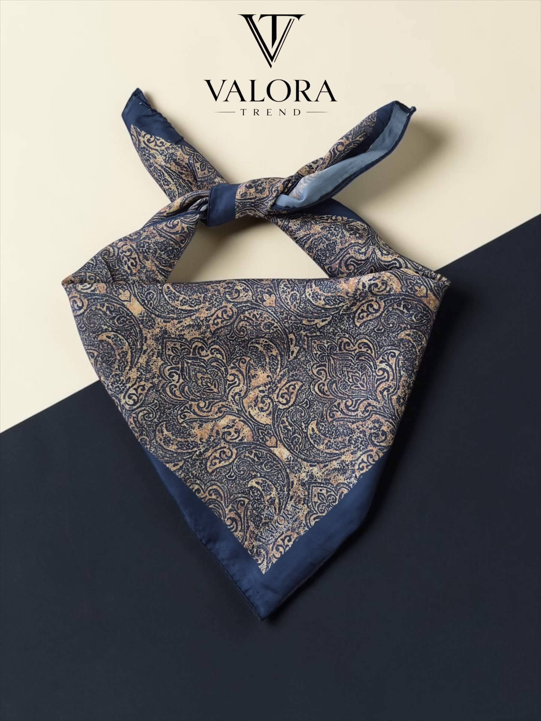 026 026 Klasik Desen Bandana - Görsel 1
