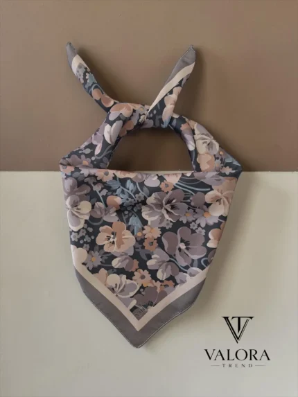 048 Çiçekli Desen Bandana