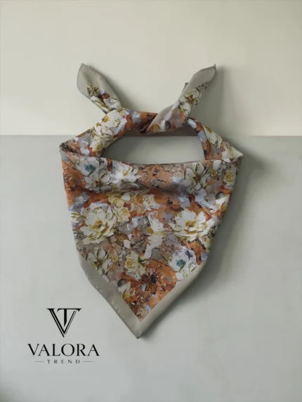 053 Çiçekli Bandana