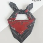 080 At ve Zincir Desenli İpeksi Saten Bandana