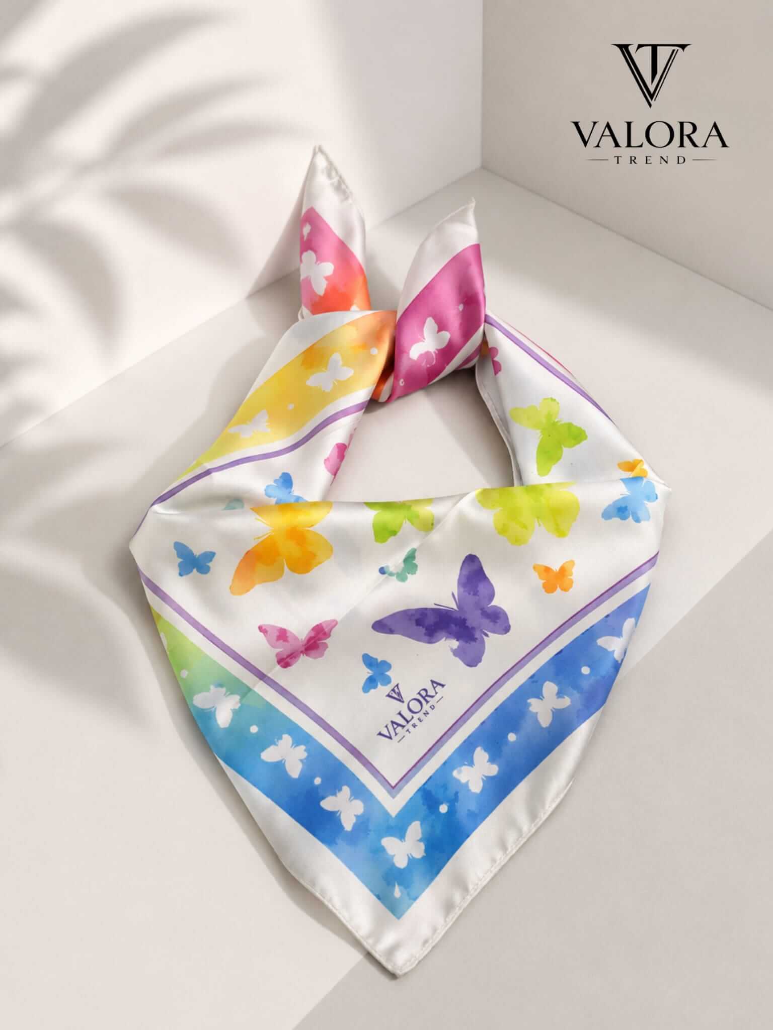 ÜÇGEN_086 086 Saten Bandana 57x57 cm Renkli Kelebek Desenli Saç Bandanası Boyun Fuları Çanta Aksesuarı Trend - Görsel 1